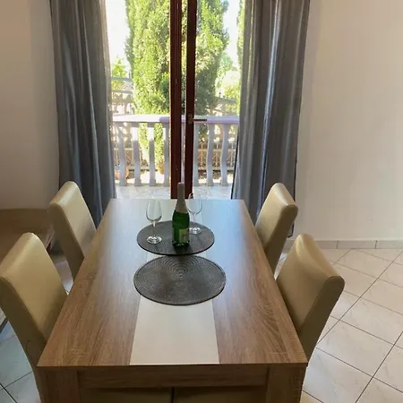 Apartment Nika Bibinje