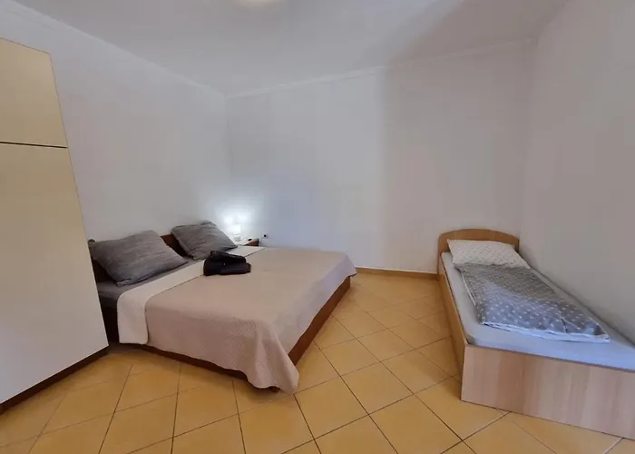 Nika Apartman Bibinje